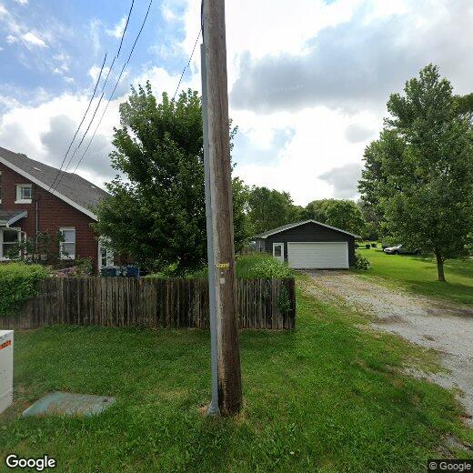 1157 Woodlawn Ave, Chesterton, IN 46304 House Rental in Chesterton