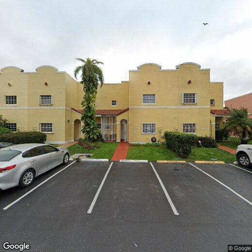 Foto principal - 12422 NW 7th Ln