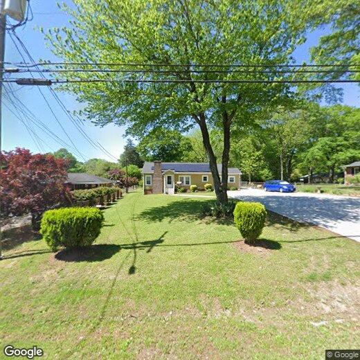 Primary Photo - 609 N Maple St