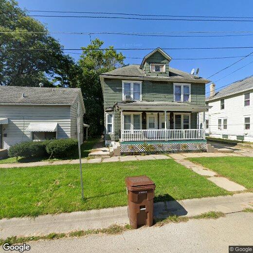 Primary Photo - 216 S Cherry Ave