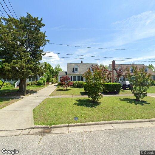 Primary Photo - 38 E Southampton Ave