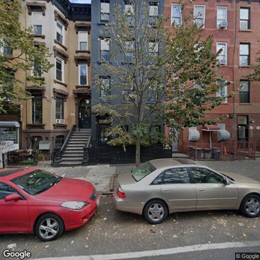 Primary Photo - 441 Tompkins Ave