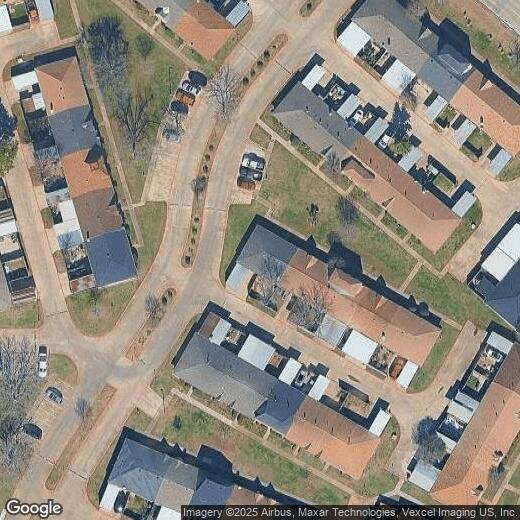 30 W Mountain Creek Dr, Grand Prairie, TX 75052 Townhome Rentals in