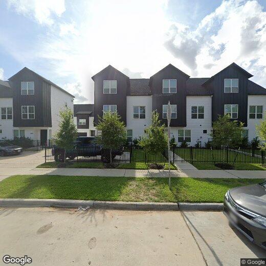 Primary Photo - 1404 Wycliffe Dr