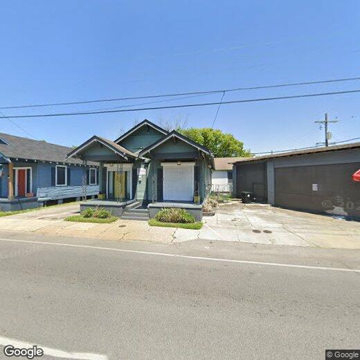 Primary Photo - 4027 N Claiborne Ave