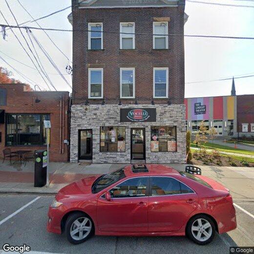 Primary Photo - 422 Walnut St