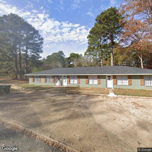 Primary Photo - 823 Spring St
