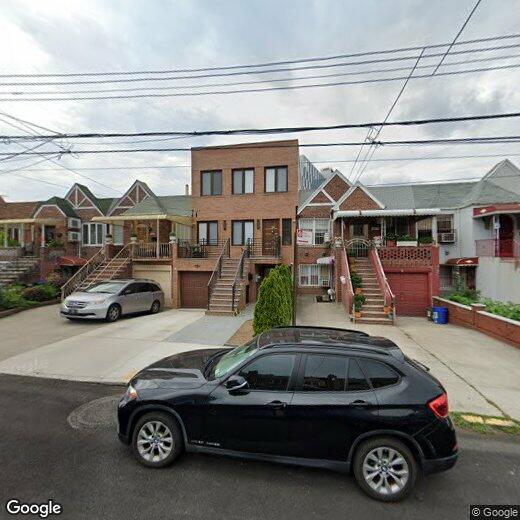 Primary Photo - 2620 Hubbard St