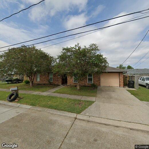 2812 Mumphrey Rd, Chalmette, LA 70043 House Rental in Chalmette, LA