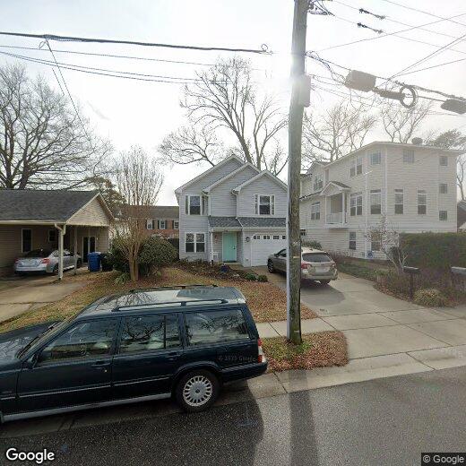 Primary Photo - 704 13th St