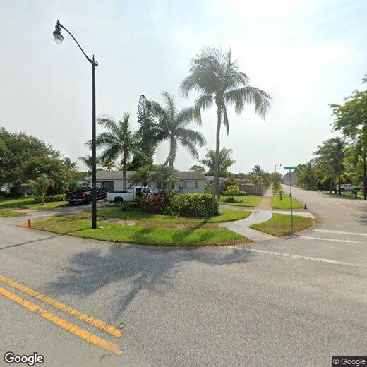 Foto principal - 2701 N Cypress Rd
