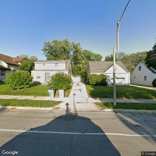 Primary Photo - Beautiful Home