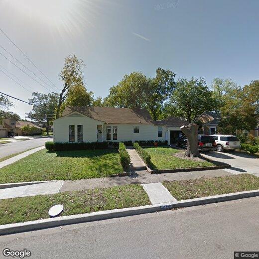 Primary Photo - 5848 Kenwood Ave