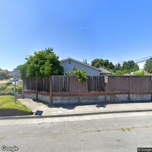 Primary Photo - Completely Renovated 4/2 with Excellent Cu...