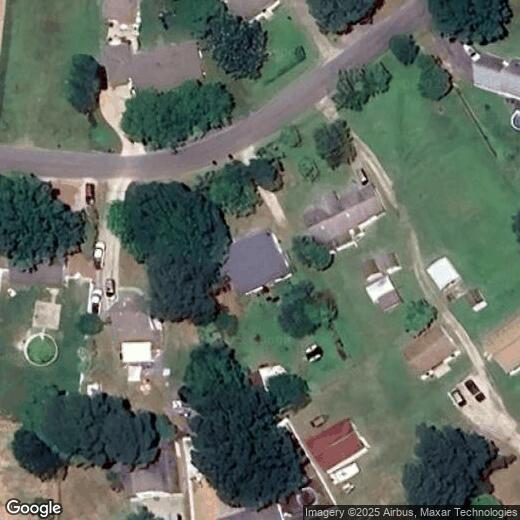 Primary Photo - 3127 N Riverside Dr