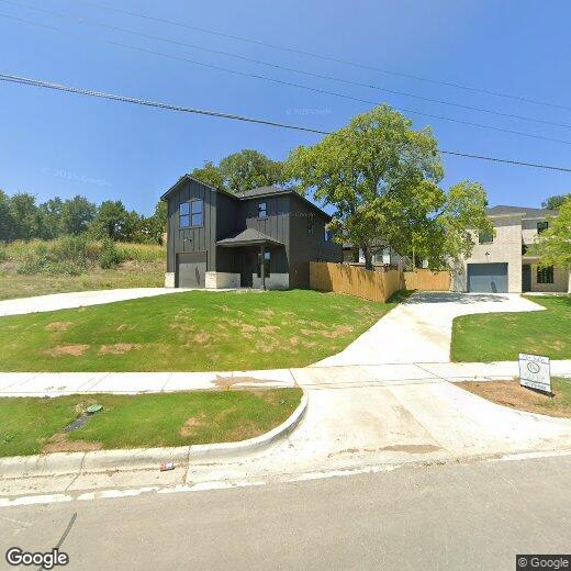 Primary Photo - 2927 Angle Ave