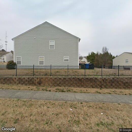 Foto principal - Spacious 4-Bedroom Home in Northeast Durham!