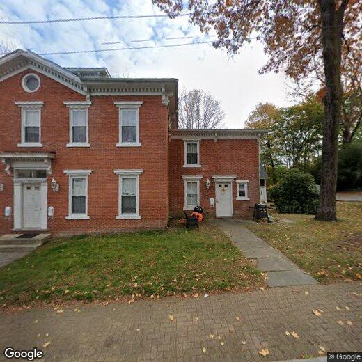 Primary Photo - 62 Summit St