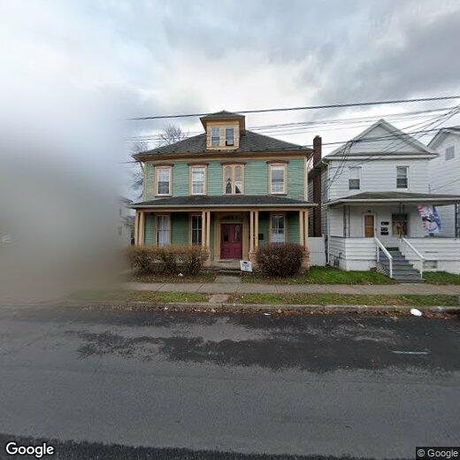 198 Main St Unit 3, Kingston, PA 18704 Room for Rent in Kingston, PA