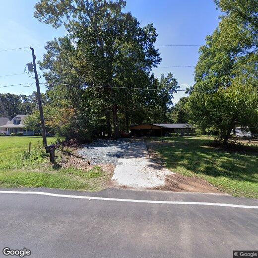 Primary Photo - 2325 S Jim Minor Rd