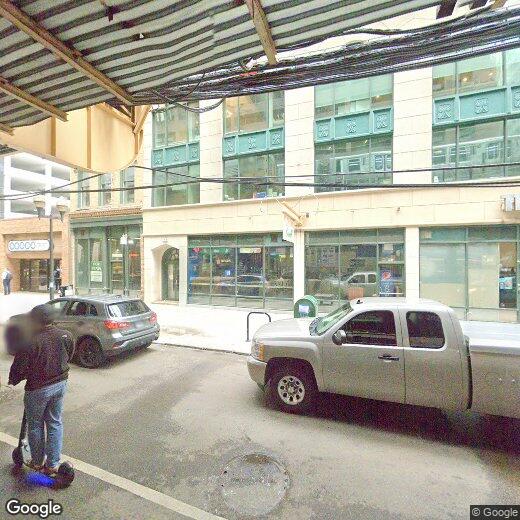 Primary Photo - 210 N Wells St
