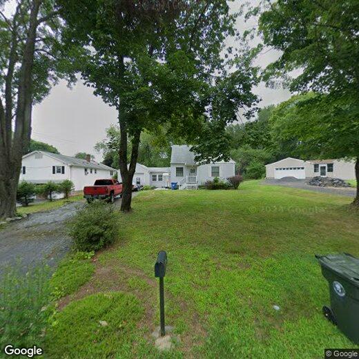 Foto principal - 92 Ox Hill Rd