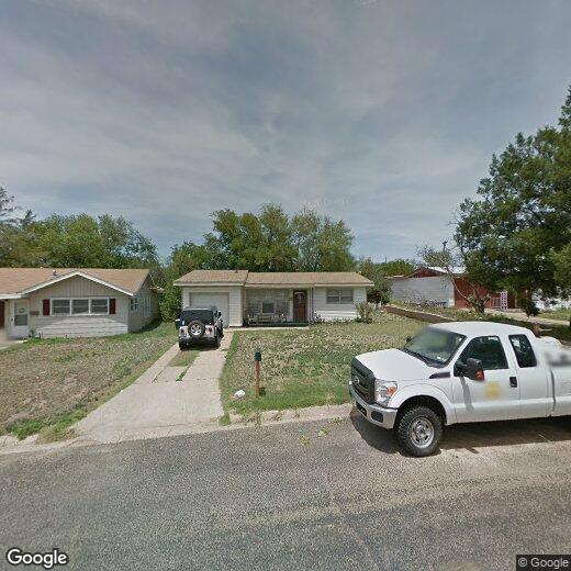Primary Photo - 1020 Thrams St
