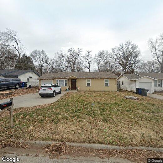 Primary Photo - 1524 W 22nd Terrace