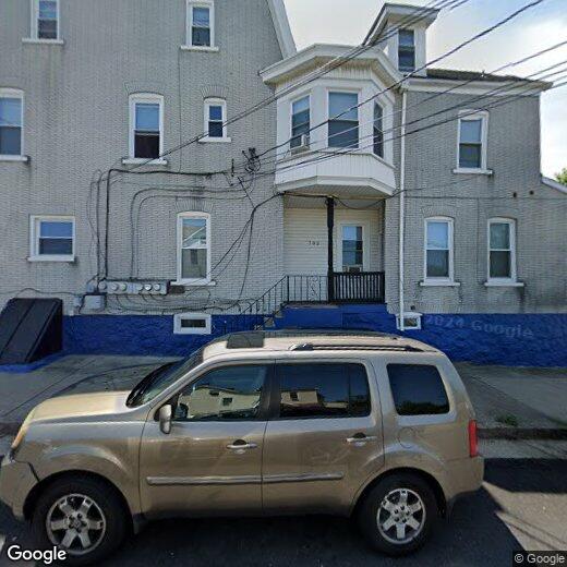 702 Wyandotte St Unit 5, Bethlehem, PA 18015 Room for Rent in