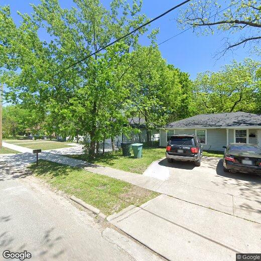 Primary Photo - 1105 S Montgomery St