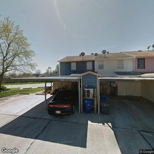 Primary Photo - 10142 Carlsbad Dr