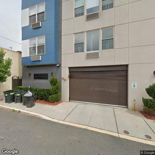 Primary Photo - 6400 Jefferson St