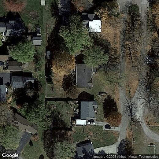 303 Park Ave, Le Roy, IL 61752 House Rental in Le Roy, IL