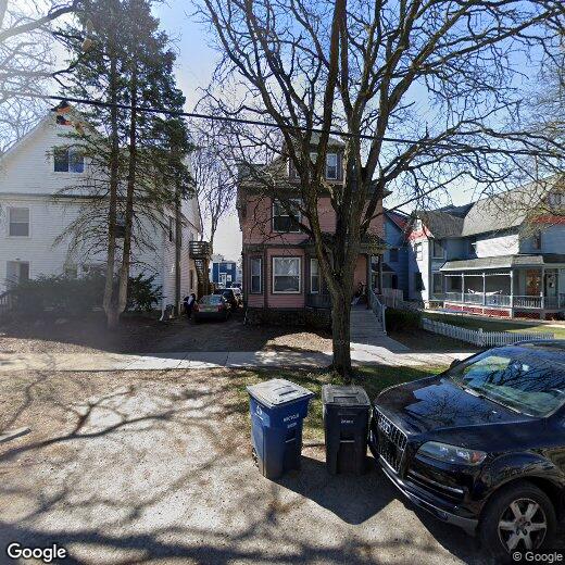 Primary Photo - 332 E Jefferson St