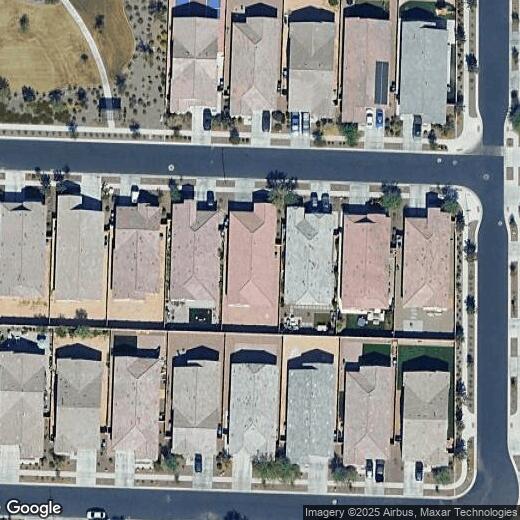 Primary Photo - 1339 E Maldonado Dr