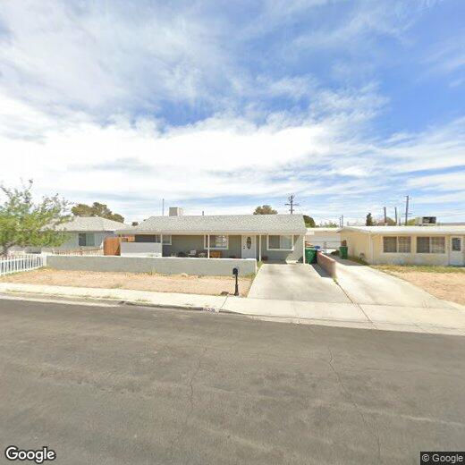 BEAUTIFUL HOME House for Rent in Ridgecrest, CA