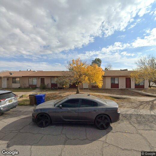 Primary Photo - 443 Yale Dr