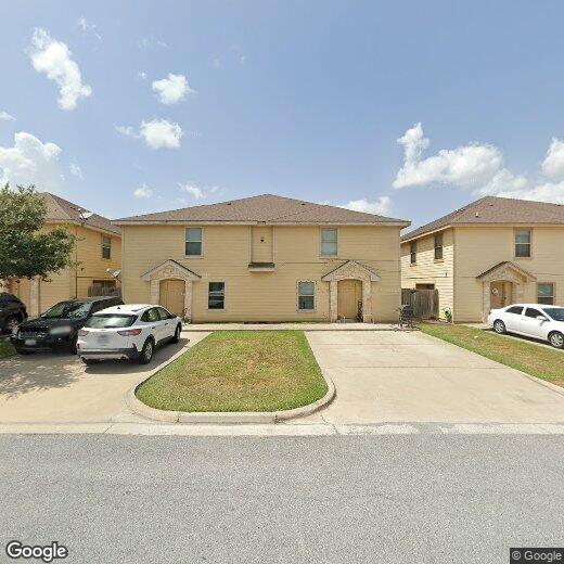 20447 Oak Hollow Ln, Harlingen, TX 78550 Townhome Rentals in