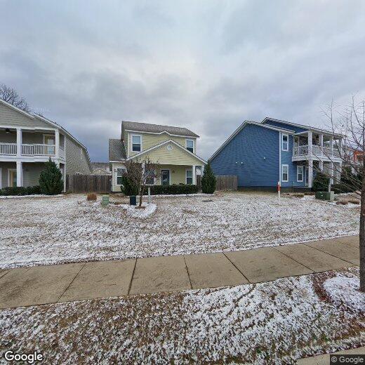 Primary Photo - 1689 N Izard Ln