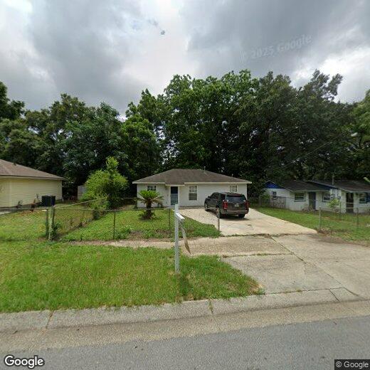 Foto principal - 1261 Basin St