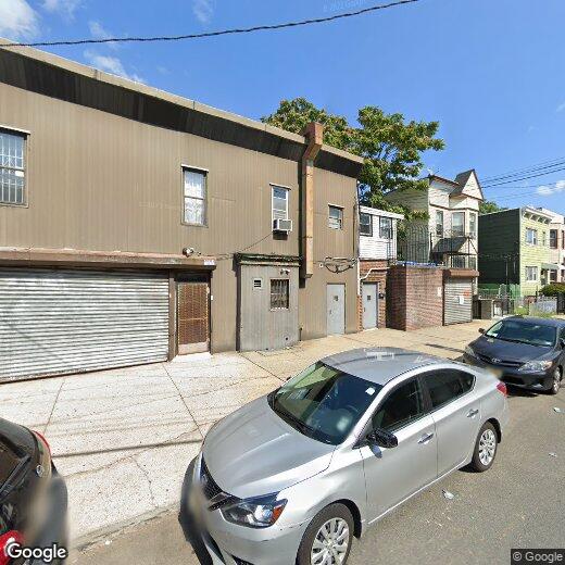 Primary Photo - 356 W Side Ave