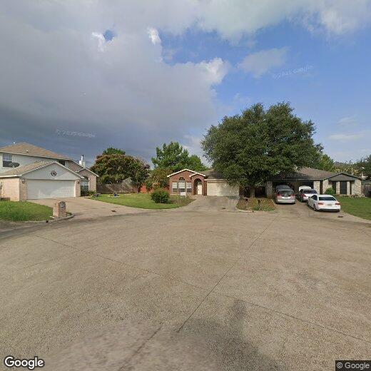 Foto principal - 7905 Flowertree Ct