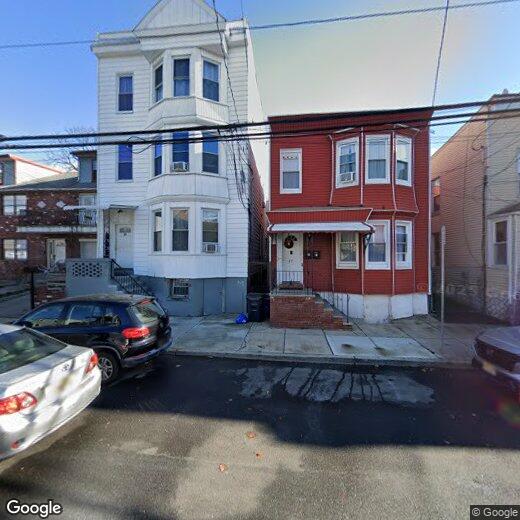 Foto principal - 29 Highland Ave