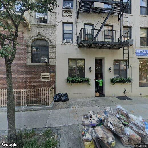 Primary Photo - 382 E 10th St