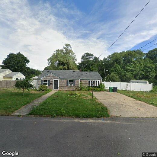 Primary Photo - 17 Woodstock Dr