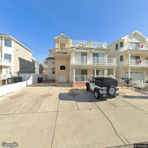 Primary Photo - 235 14th St N