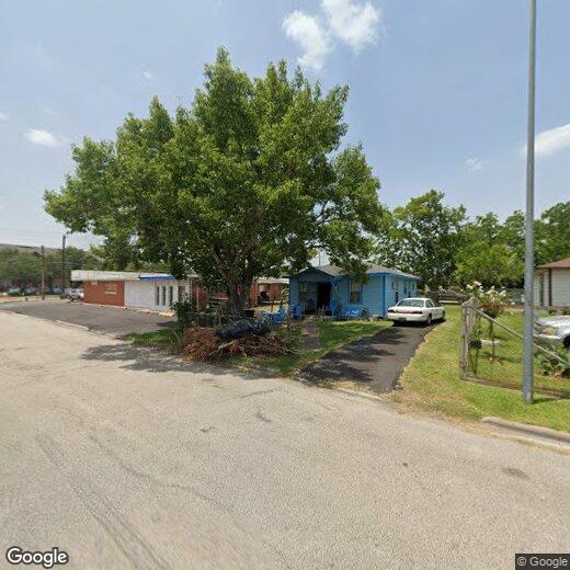 Foto principal - 3541 Mt Pleasant St