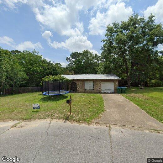 Primary Photo - 2112 Woodside Dr