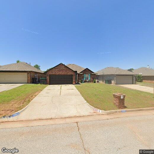 12313 SW 13th St, Yukon, OK 73099 House for Rent in Yukon, OK