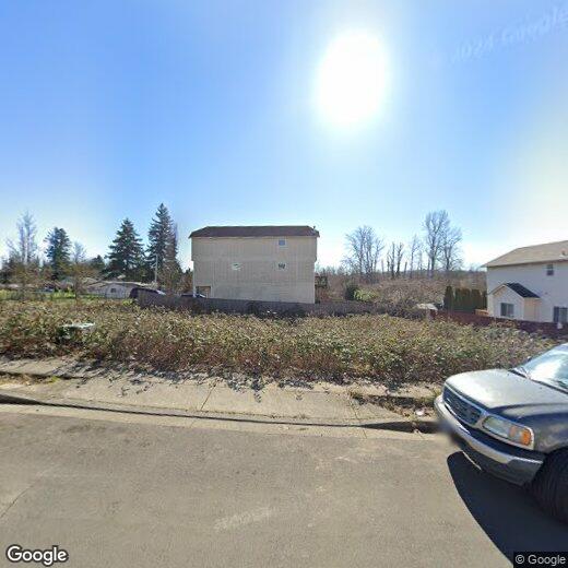 Foto principal - Introducing SE 18th Street Townhomes — Six...